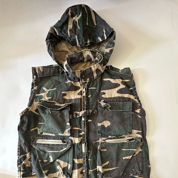 Jackets & Blazers - Green and Brown Camouflage Hooded Vest